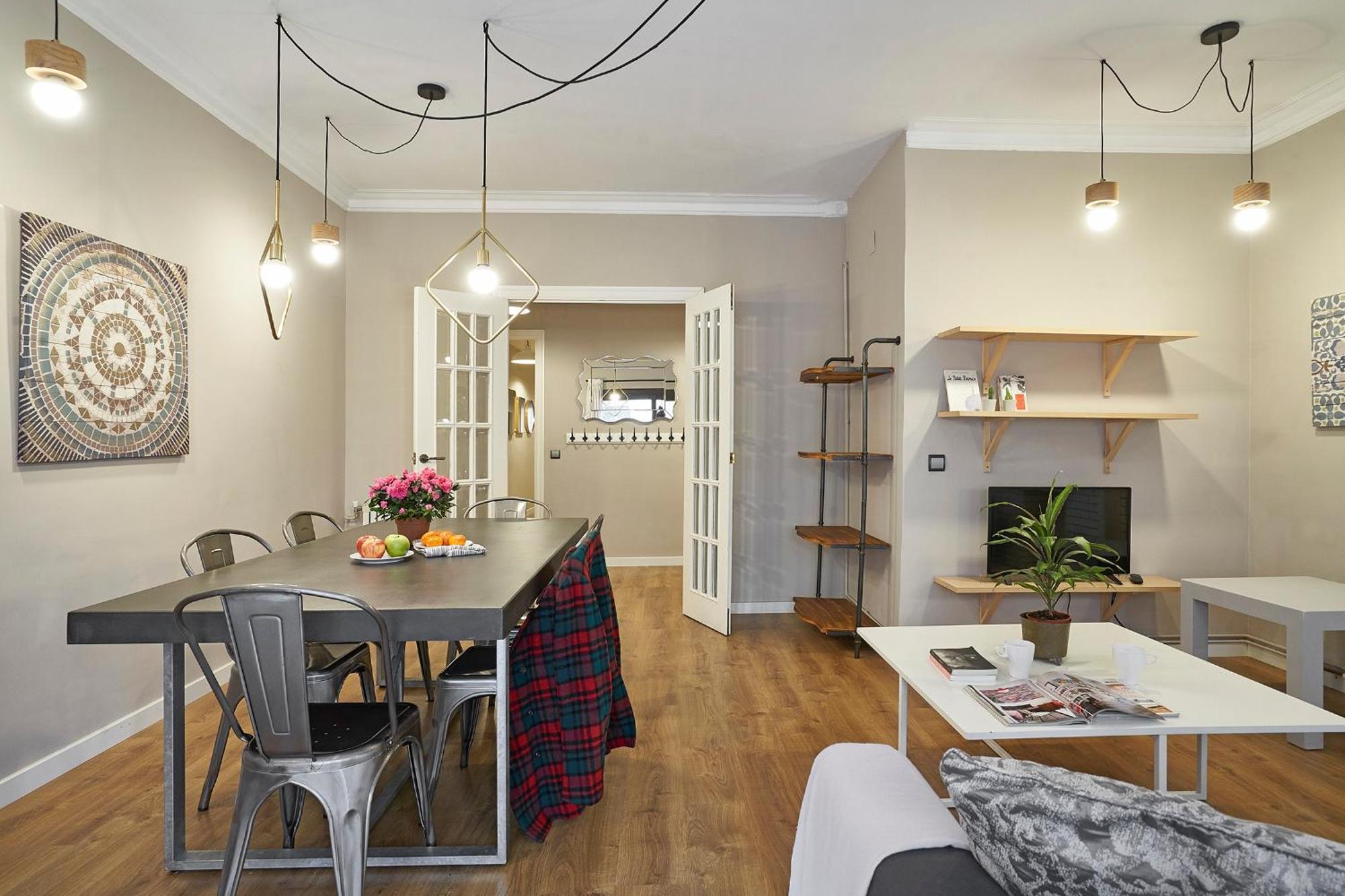 Spacious 3brapartment In Poblesec With Balcony Apartament *