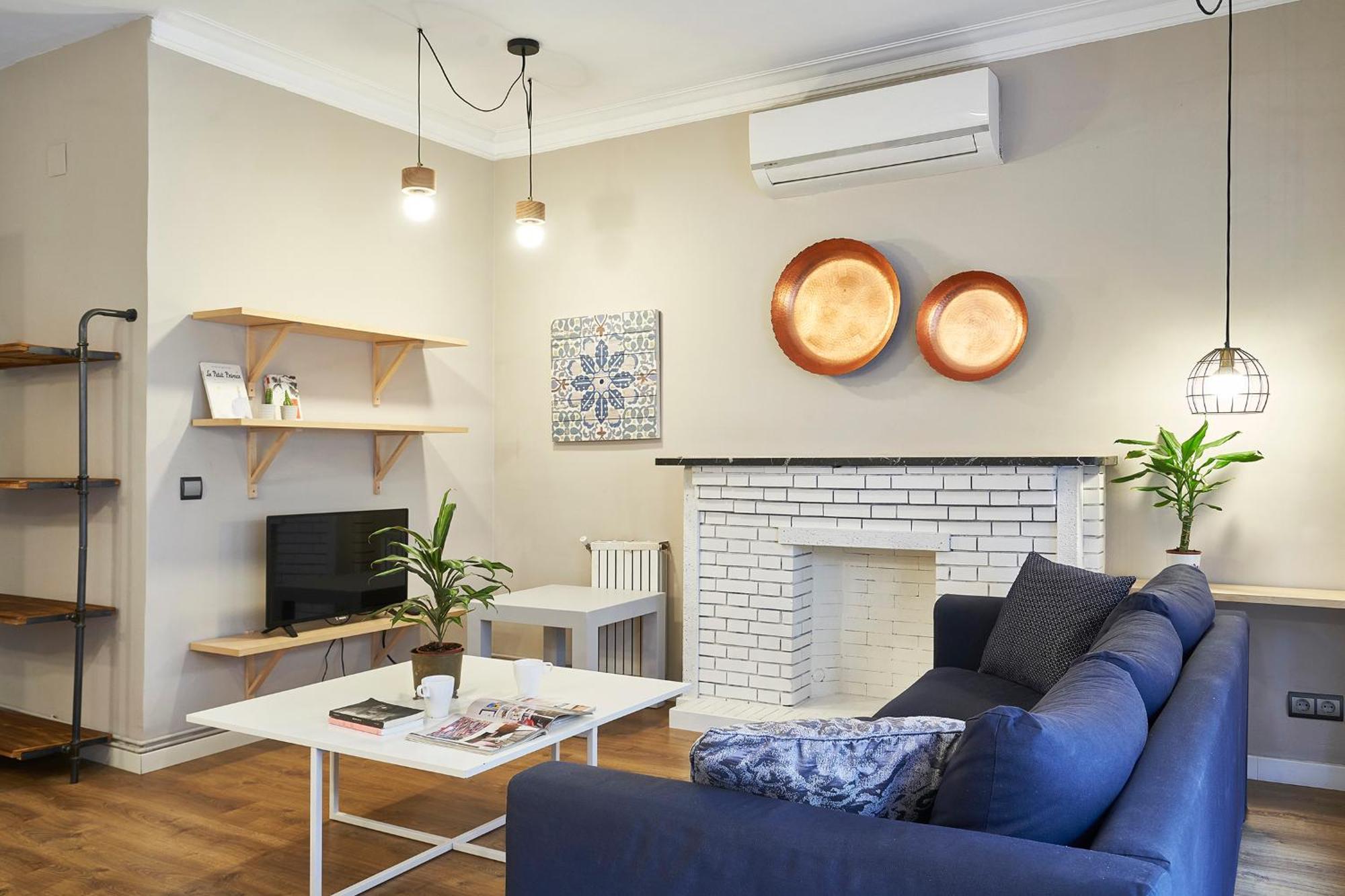 Spacious 3brapartment In Poblesec With Balcony Appartamento *